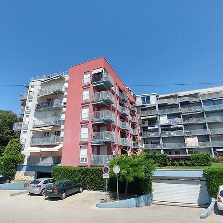 Apartment Deluxe Sea View Сплит Экстерьер фото