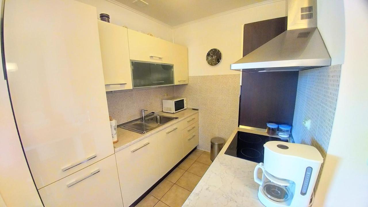 Apartment Deluxe Sea View Сплит Экстерьер фото